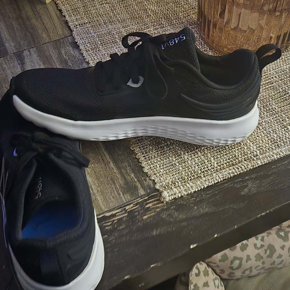 New Balance Black and White Sneakers